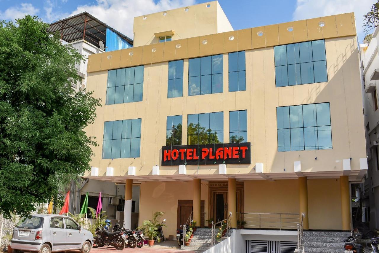 Capital O 67249 Hotel Planet Μπουμπάνεσβαρ Εξωτερικό φωτογραφία